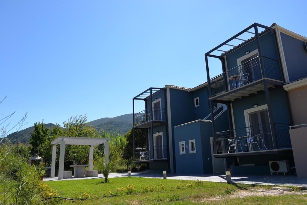 Cosmos Apartments Василики Екстериор снимка
